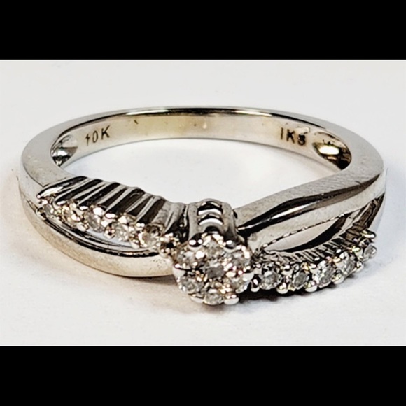 Genuine Diamond Ring in 10K White Gold - Picture 3 of 11